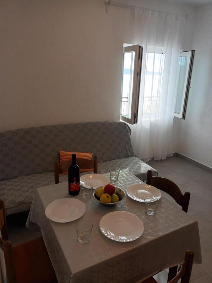 Ljube Small Apartmán *